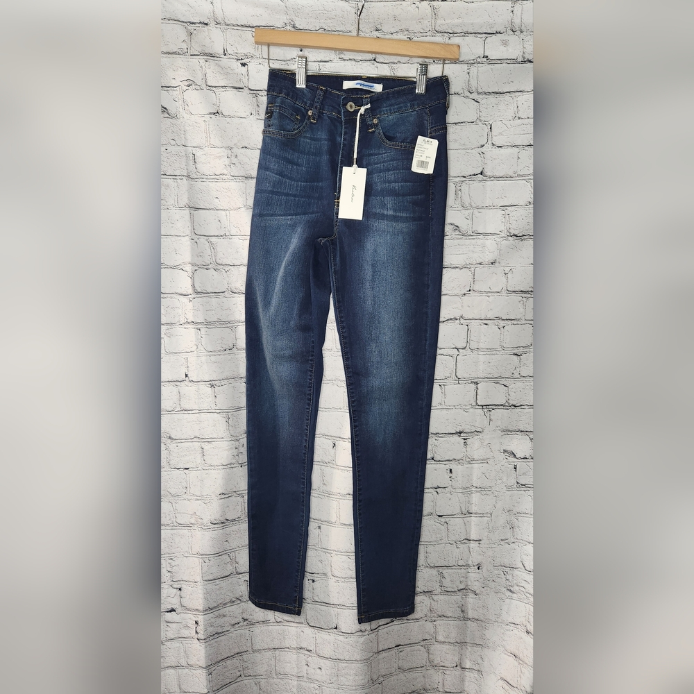 Kancan Women's Ankle Jean Size 3 NWT